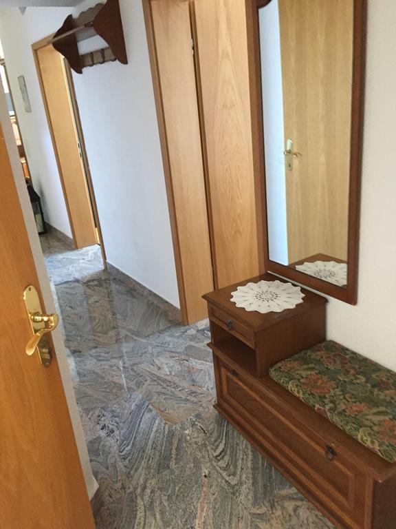 Nasi Apartmani Spalato Esterno foto