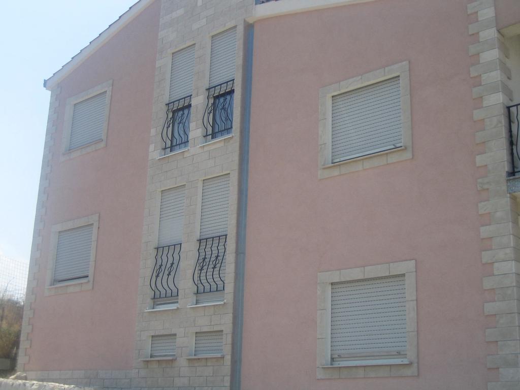 Nasi Apartmani Spalato Esterno foto